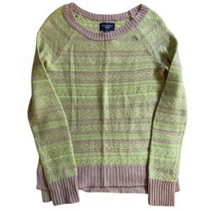 American Eagle Women’s S Fair Isle Knit Sweater Wool Blend Tan Green Holiday NWT